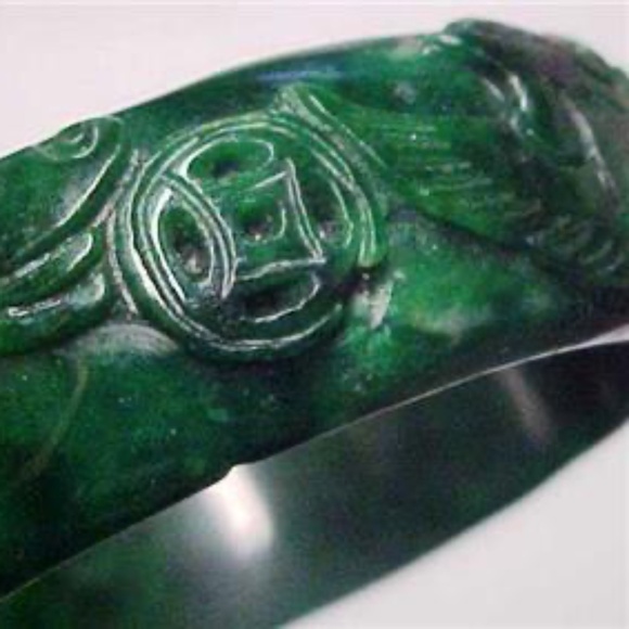 Beautiful Vintage Chinese Emerald Jade Jadeite Carved Bangle Bracelet - Picture 4 of 6